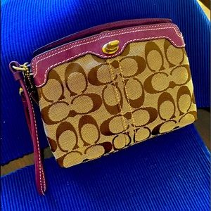 Vintage beige plum coach mini bag never used